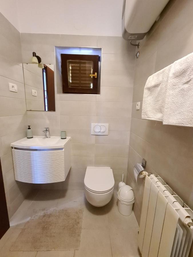 Apartments Ada Ровінь Екстер'єр фото